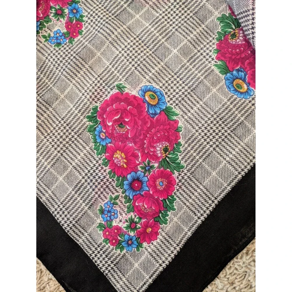 Echo Vintage 100% Wool Scarf Glen Plaid Floral Pink Black Made in Japan 39x39
